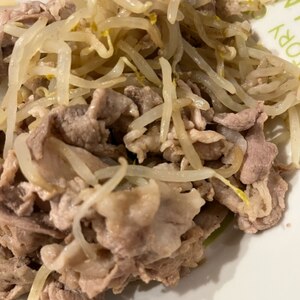 甘めにんにく醤油でスタミナを！豚肉ともやしの炒め物